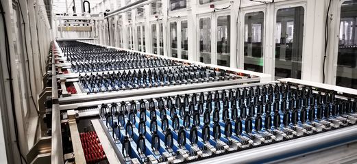 十四五期间新型储能发展路径明朗，远东电池领跑网络设备领域新赛道